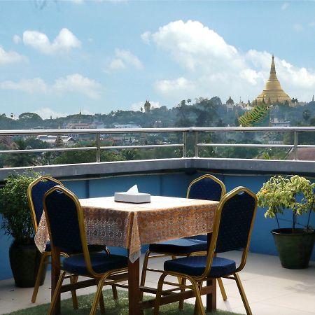 Beauty Land Hotel Yangon Esterno foto