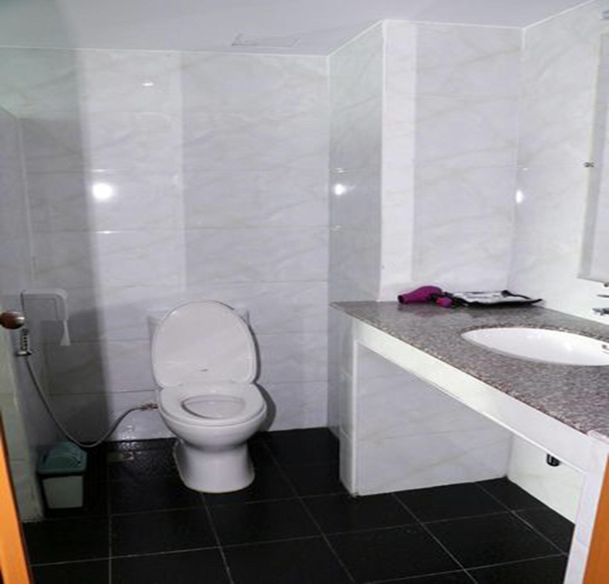 Beauty Land Hotel Yangon Esterno foto